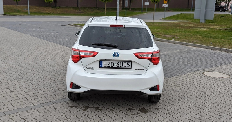 Toyota Yaris cena 61999 przebieg: 36200, rok produkcji 2019 z Krynki małe 781